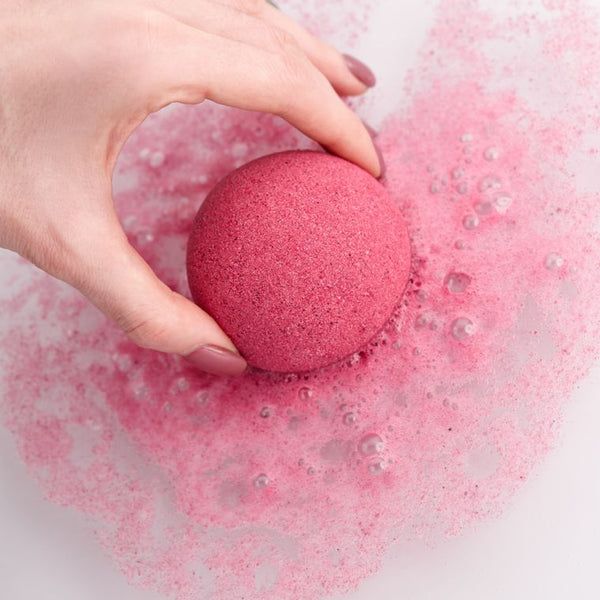 Collagen Kiss Anti-Ageing Aromatherapy Bath Bomb